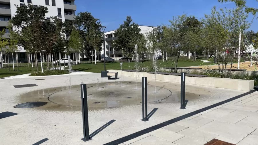 The water feature provides cooling on hot days in the new Sponge City neighbourhood